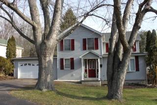 173 Pioneer Ave, Wilkes Barre, PA 18708-1029