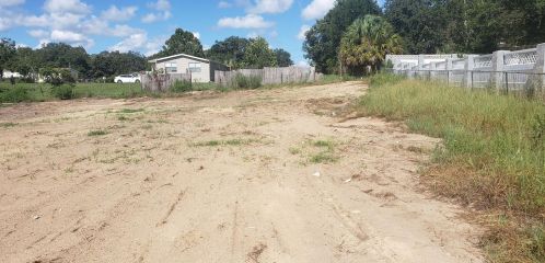 9621 Starline Dr, Dade City, FL 33525-1458