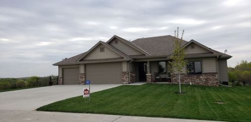 21892 Elderberry Rd, Glenwood, IA 51534-1036
