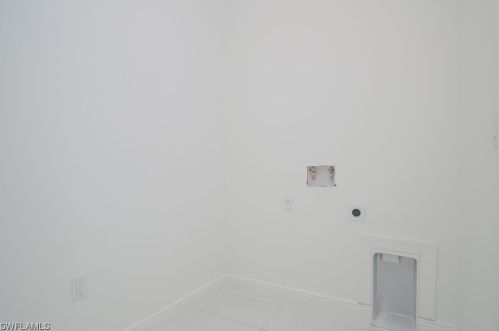 722 Ashland St, Lehigh Acres FL 33974-4741 exterior