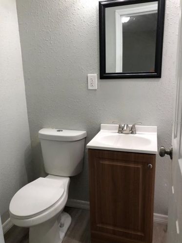 285 Cummings St, Lake Alfred FL  33850-2811 exterior