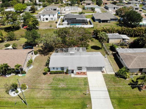 533 Lucero Dr, Fort Pierce, FL 34983-8741