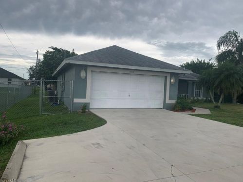 4608 Lee Blvd, Lehigh Acres, FL 33971-1600