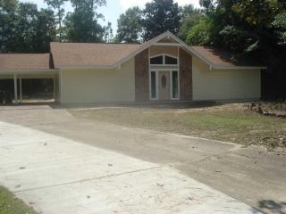1201 Chisholm Trl, Pensacola, FL 32514-3222