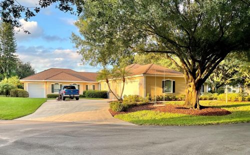 90 James Scott Ct, Winter Haven, FL 33884-3067