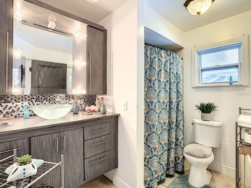 2425 Franklin Dr, Kissimmee FL 34744-2725 exterior