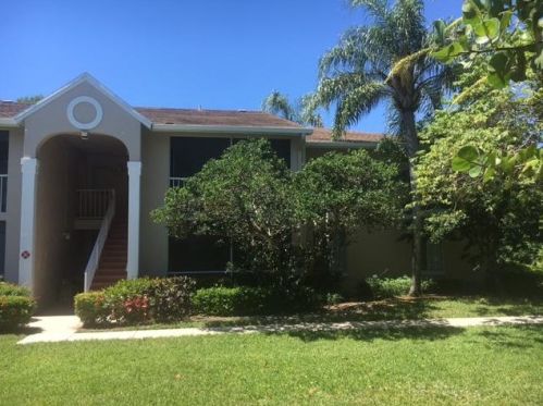 13811 Oneida Dr, Delray Beach, FL 33446-3356