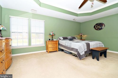 164 Pebble Beach Dr, Charles Town WV  25414-4074 exterior