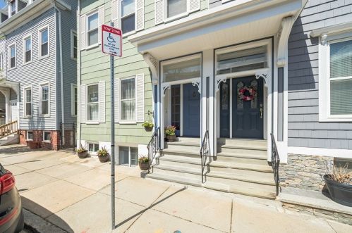 536 4th St, Boston MA  02127-3050 exterior