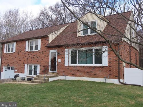 411 Lynn Dr, Wilmington, DE 19809-2803