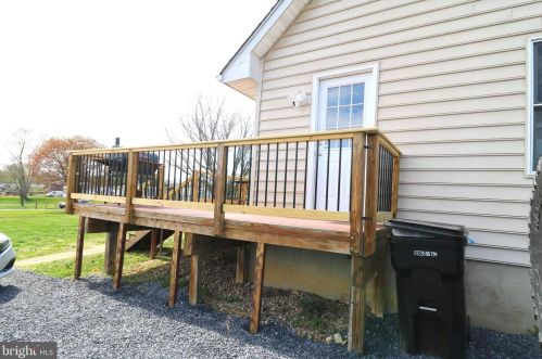 20672 Senedo Rd, Edinburg VA  22824-3162 exterior