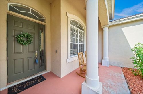1050 Cornelia Ave, Fort Pierce, FL 34953-3235