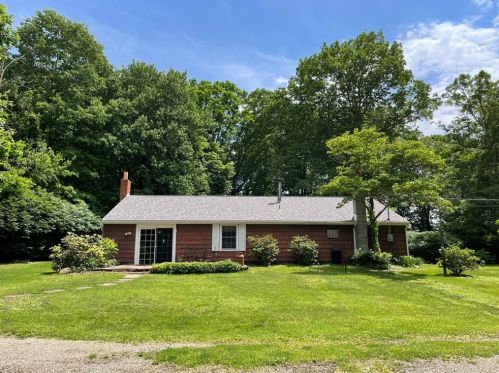 1512 Nicely Dr, Ligonier, PA 15658-2689