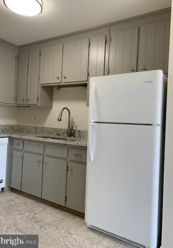 1805 Meadow Dr, Fredericksburg VA  22405-2723 exterior