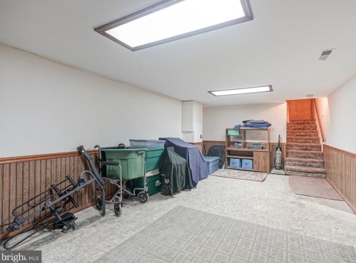 318 White Birch Dr, Riverton NJ  08077-4396 exterior