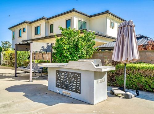 4935 Doreen Ave, Temple City CA  91780-4117 exterior