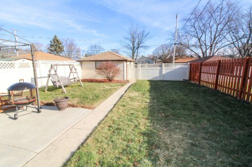 4740 70th St, Milwaukee WI  53218-4849 exterior