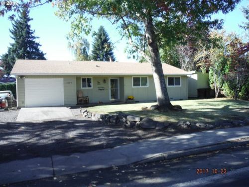 1325 Ivy St, Barlow, OR 97013-2835