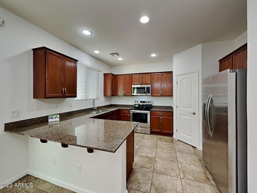 3387 Constitution Dr, Gilbert AZ  85296-7345 exterior