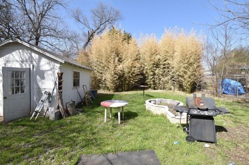 705 Elm St, Vaughan, TX 76645-2525