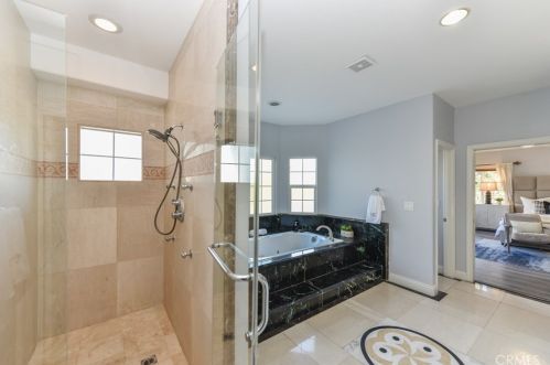 568 Avenida Esplendor, Walnut CA  91789-2684 exterior