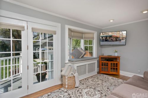 23 Bounty St, Metuchen NJ  08840-2501 exterior