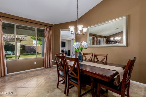 14394 Port Royale Ln, Sun City, AZ 85379-8538