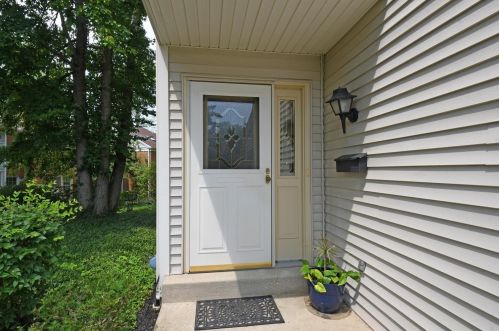 1621 Cohasset Dr, Cincinnati, OH 45255-3011