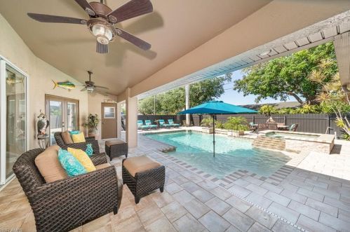 2134 19 Ave, Cape Coral FL  33990-4113 exterior