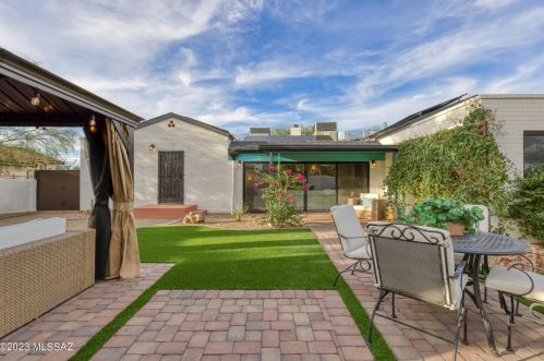 2434 8th St, Tucson AZ  85719-5623 exterior