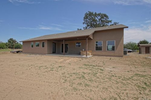 8435 Buena Vista Ave, Los Molinos CA  96055-9556 exterior