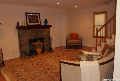 114-08 178th St, Jamaica, NY 11434-4640