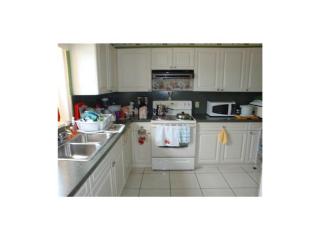 8011 20th St, Miami, FL 33155-1215