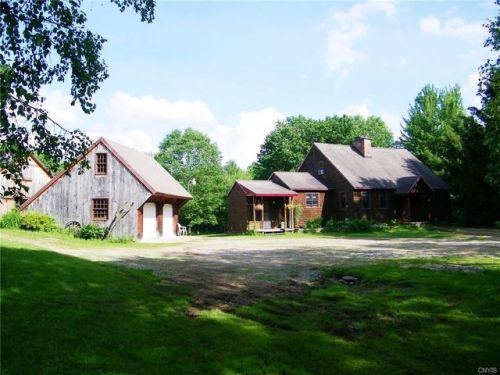 1840 County Route 17, Empeyville, NY 13316-6221