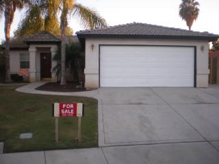 3403 Pecos Dr, Bakersfield, CA 93312-5519