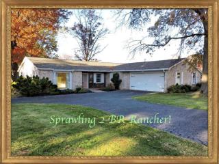 411 Edgewood Dr, Lebanon, PA 17042-9202