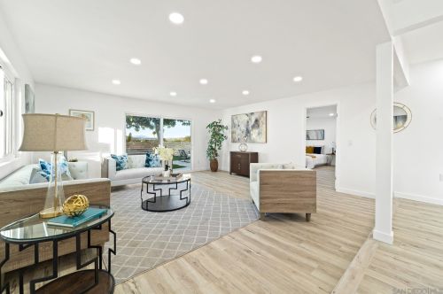 7452 Skyline Dr, San Diego, CA 92114-4621