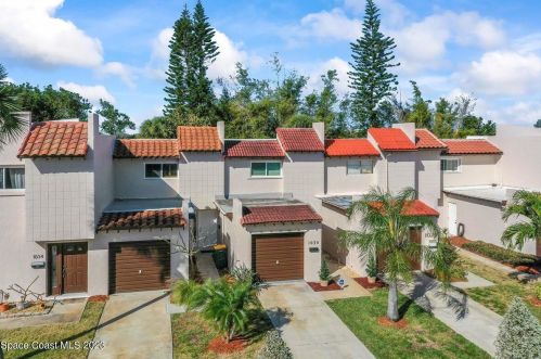 1030 Ashley Ave, Melbourne, FL 32937-4295