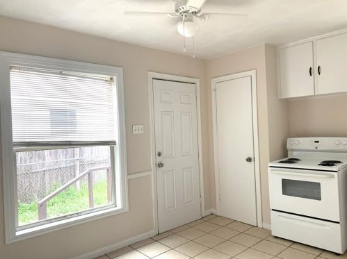 611 Acheson St, Denison TX  75020-6307 exterior