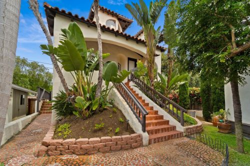 914 Agate St, San Diego CA 92109-1118 exterior