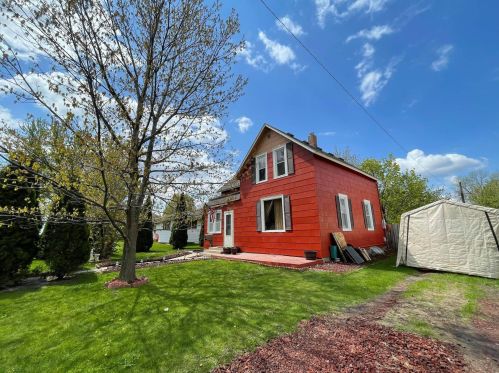 506 3rd St, Montgomery, MN 56069-1406