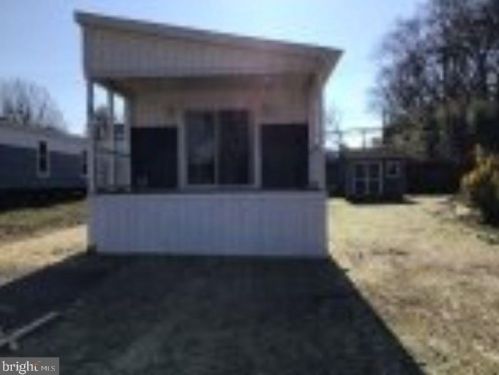 32 Kennedy Dr, Fairless Hills, PA 19030-2009