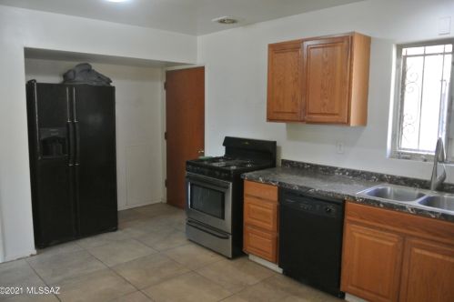 1151 Magnolia Ave, Tucson AZ  85711-5023 exterior