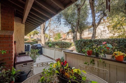 1742 Aspen Vlg Way, West Covina CA  91791-3104 exterior