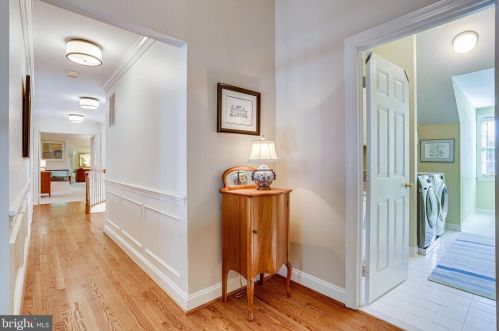 11406 Wild Bramble Way, Herndon VA  20194-1001 exterior