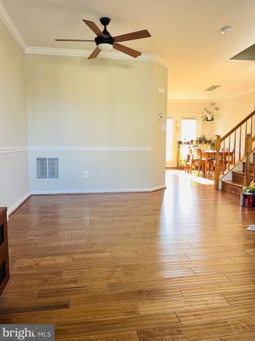 6237 Conklin Way, Haymarket VA  20169-3239 exterior