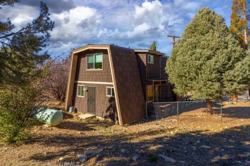 47125 Skyview Dr, Big Bear City CA  92314-9035 exterior