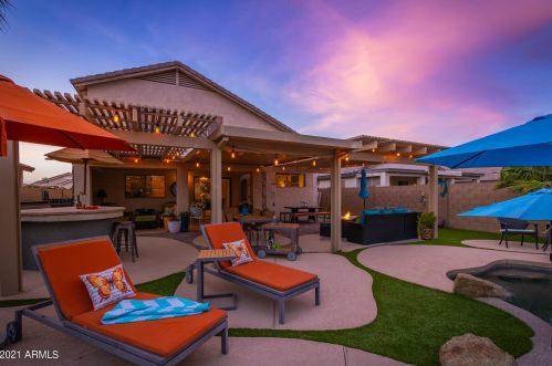 17029 Halifax Ln, Sun City, AZ 85374-6887