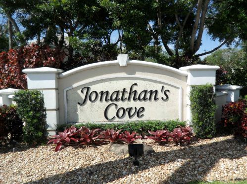 5110 Palmbrooke Cir, West Palm Beach, FL 33417-7541