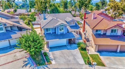 1828 Brooke Ln, Fullerton, CA 92833-1200